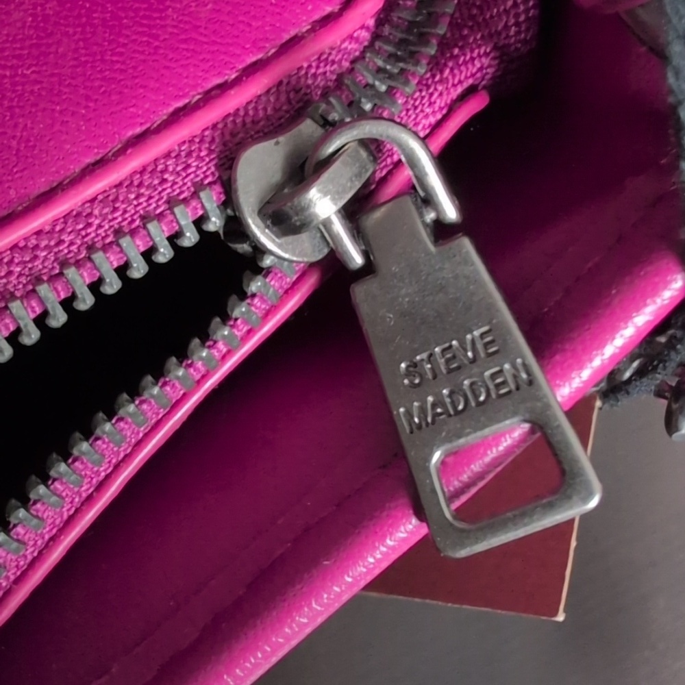Steve Madden Bzoia Dark Fuschia Velvet Crossbody Festive Handbag Y2K Chic Glam - Picture 11 of 13